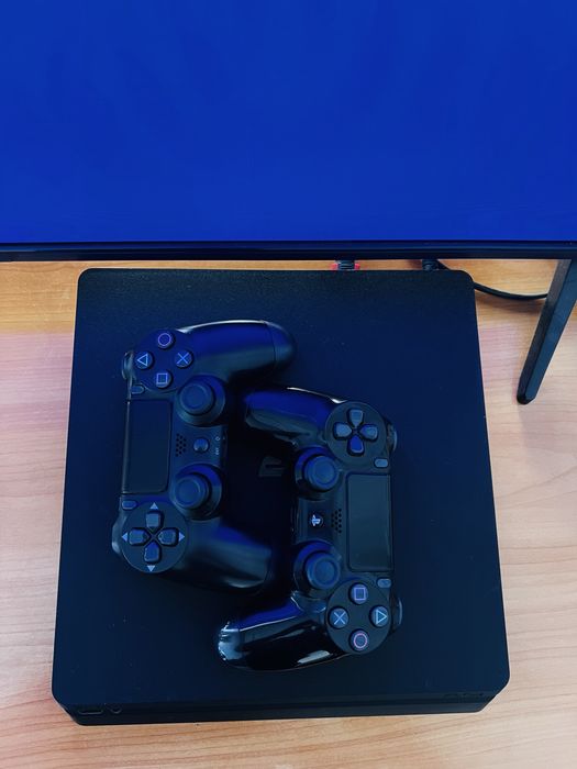 Playstation 4 slim—1TB  |  12 tA Top Õyinlar bilan spiderman 2 Gta5