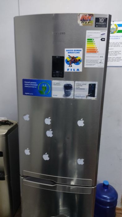 Продается холодильник