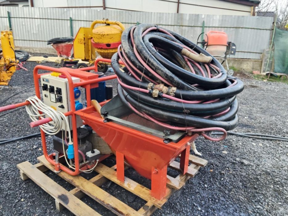 Mașină monofazic de tencuit cu nisip și multibat 2250 euro