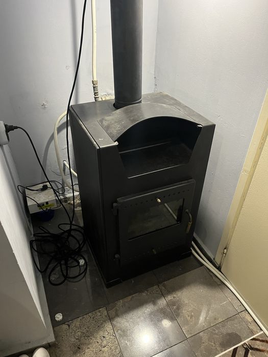 Камина с водна риза и помпа гронфост