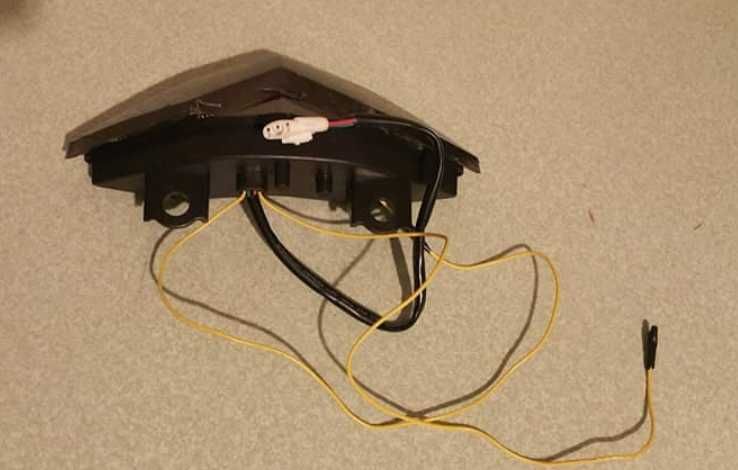 Бензинова помпа Kawasaki Нова и диоден стоп с вградени мигачи