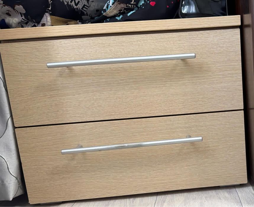 Шкаф купе с дверьями