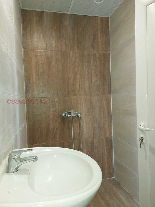 Продава се Къща в Видин, Вида 1 - 390 кв.м за 488 €/кв.м - Снимка #2