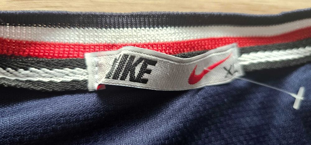 Maiou Nike de baschet Chicago Bulls - Michael Jordan #23, mărimea XL