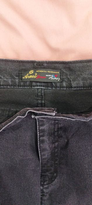 продам джинсы женские