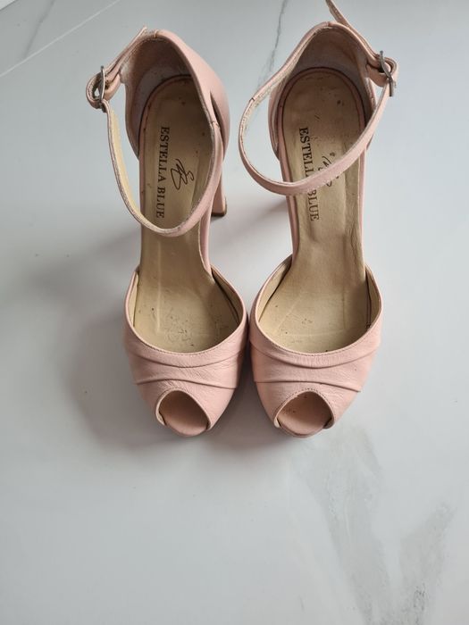 Sandale piele marimea 35