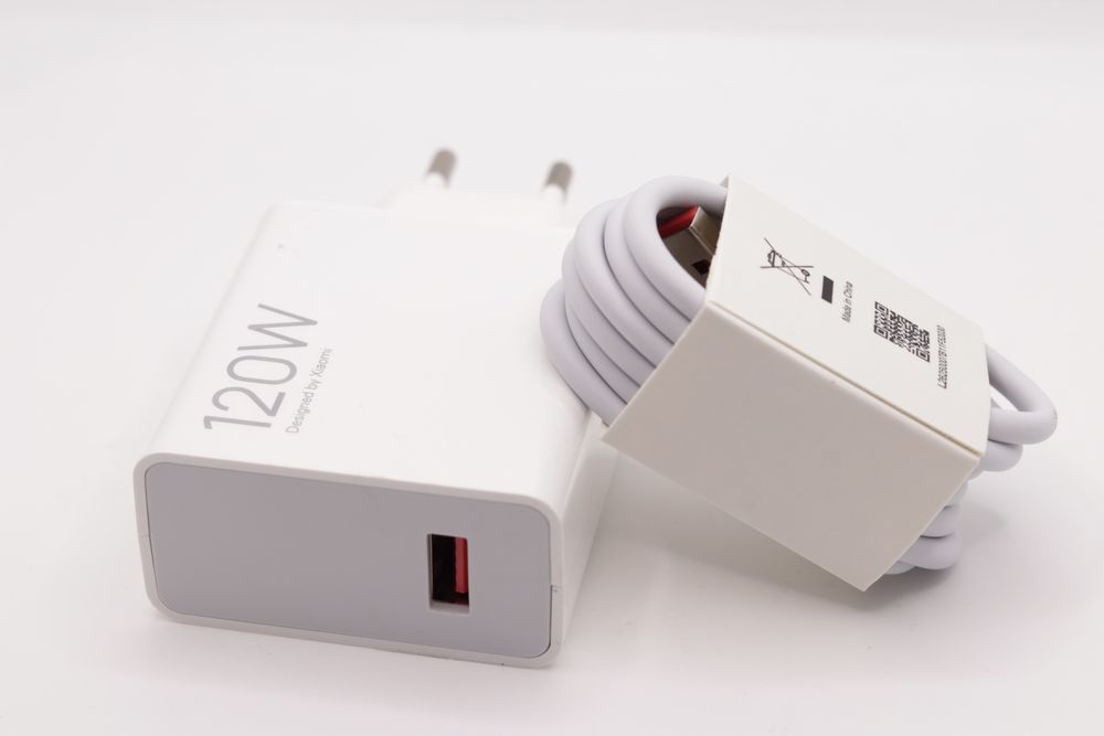 Incarcator si cablu Xiaomi Fast Charging 120W SIGILAT-NOU-CUTIE