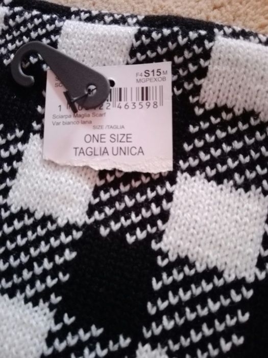 Esarfa barbati teranova noua cu eticheta