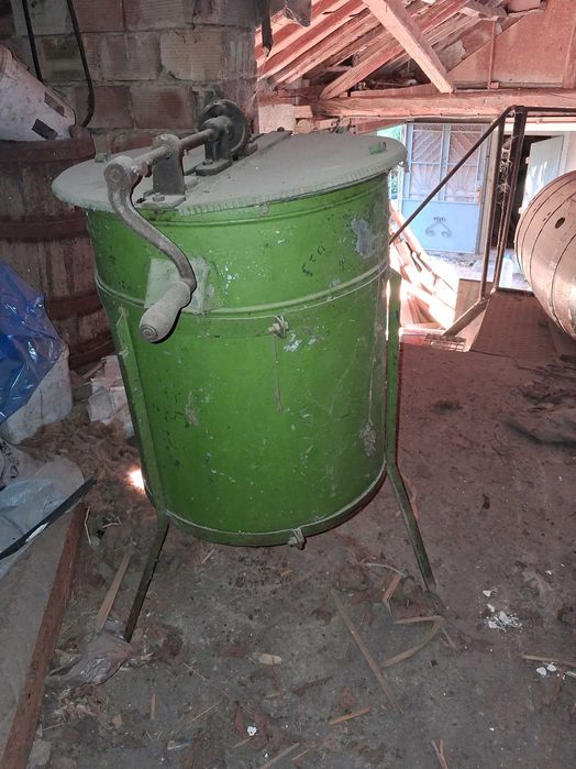 Оборудване за пчели