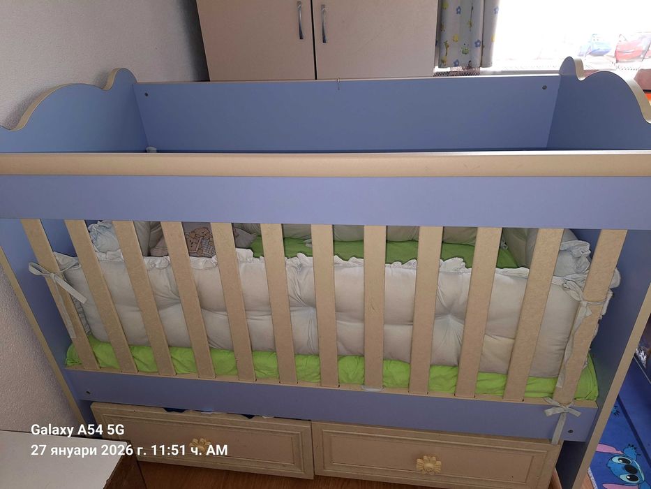 Детско обзавеждане за близнаци момчета