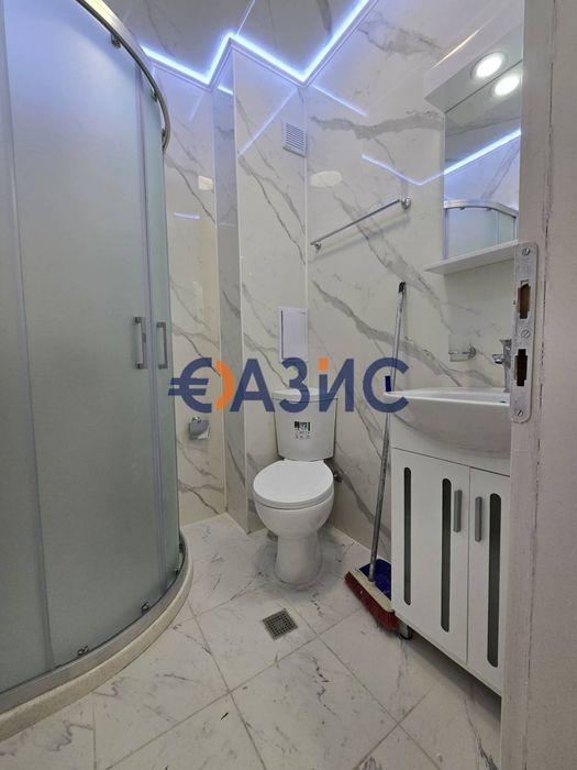 Продава се Двустаен апартамент в к.к. Слънчев бряг - 80 кв.м за 555 €/кв.м - Снимка #9