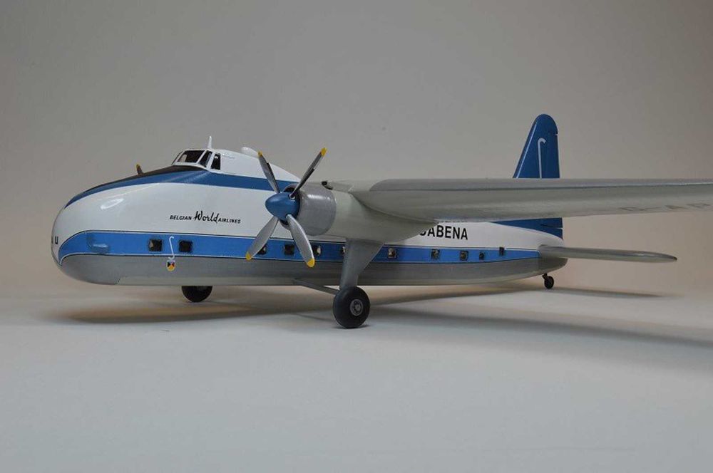 сборная модель самолета Bristol 170