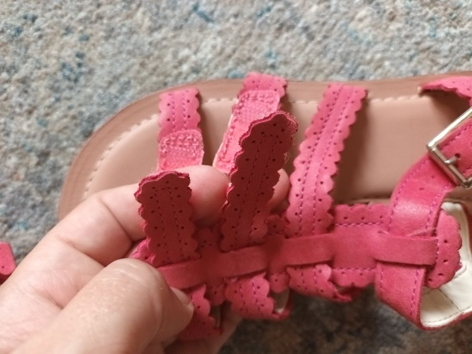 Кожени сандали Clarks, 31 номер