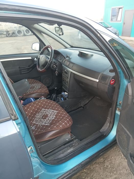 Продам машину опель