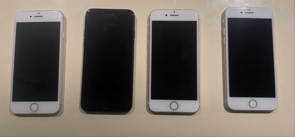 Продавам 12 броя iPhone 7