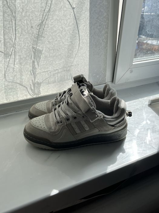 Продам кроссовки