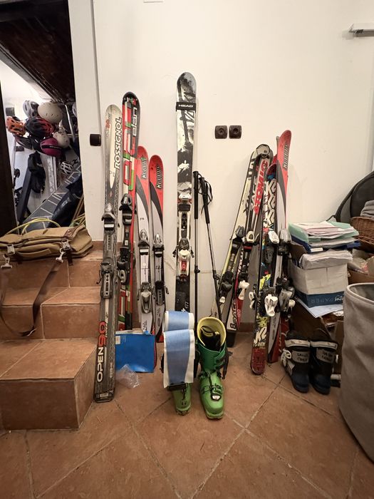 Complet de tură si off piste, piei, bocanci stare aproape nou, proba