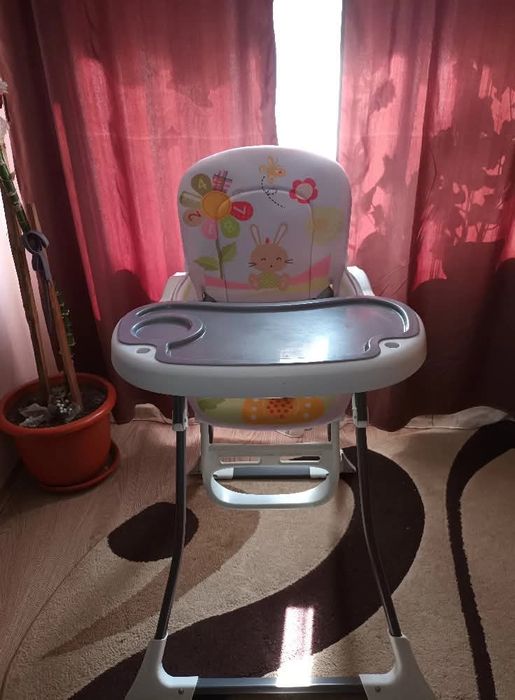 Vand scaun masa fetite