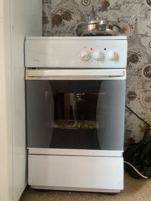 Продам плиту в хорошем состоянии