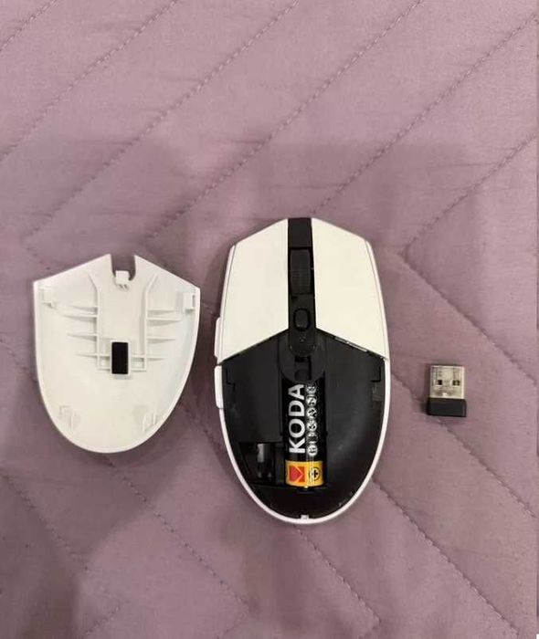 Продам игровую мышь Logitech G305 (не  g304) в  отличном состоянии.