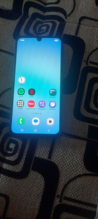 Samsung A17 8/256 rangi Mat black
