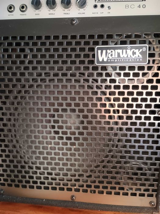 Бас комбо кубе Warwick
