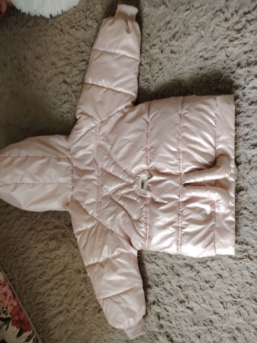 Куртка на девочку.