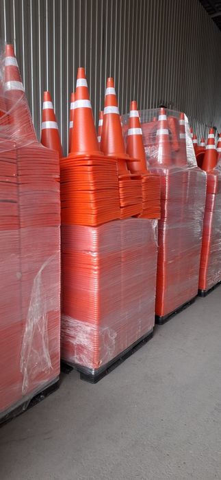 Дорожный конус ,фишка столбик