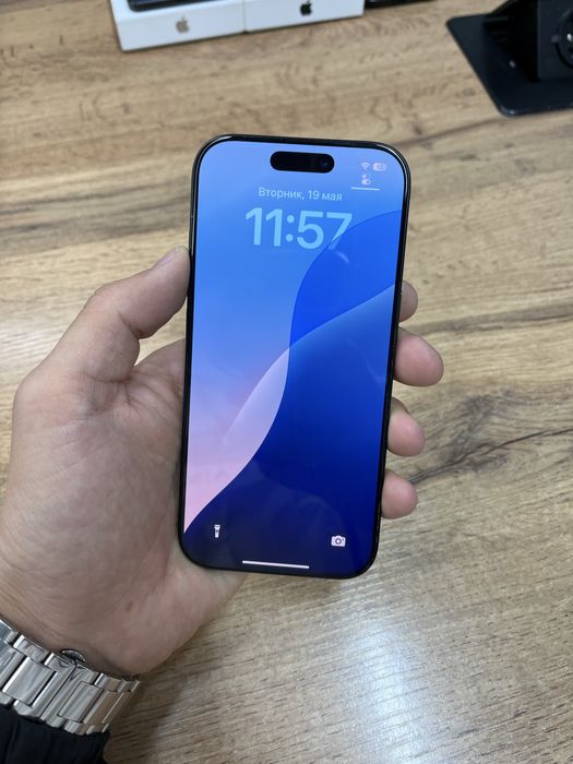 Айфон iPhone 16 Pro