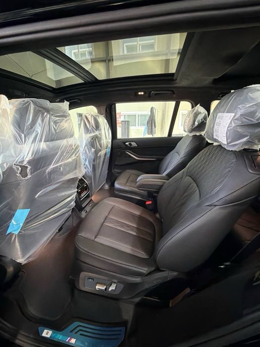BMW X7 xDrive 50i 2026 год