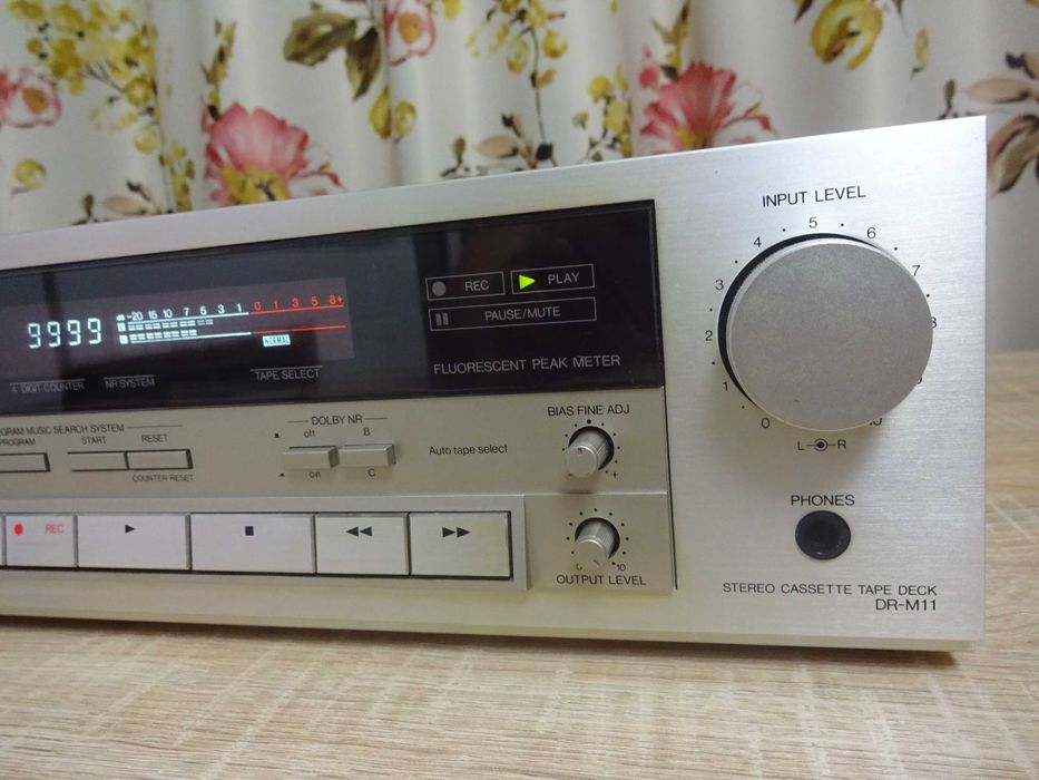 Casetofon deck Denon Drm 11 champagne