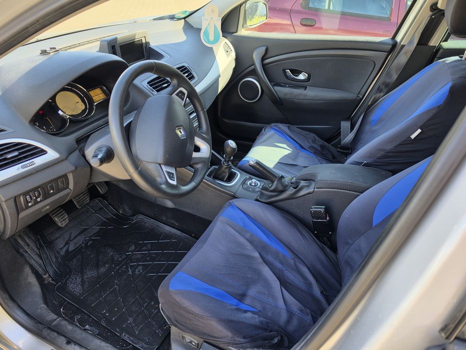 RENAULT Megane 2011 — imagine 4
