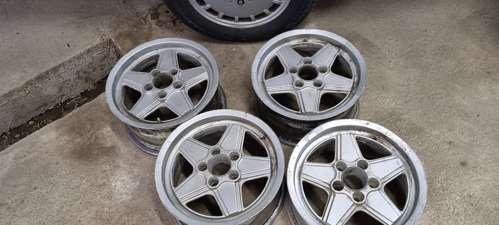 Диски R 15 , 7 J . ET 32 mercedes original