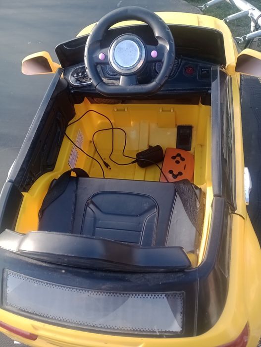 Mașinuță electrica