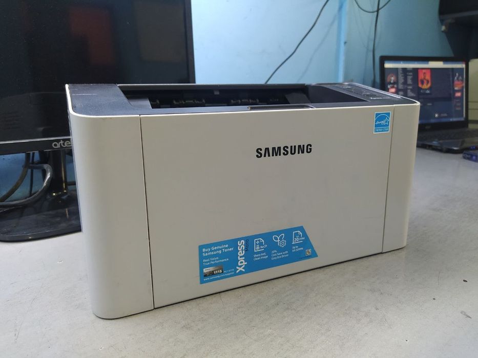 Принтер Ч/Б USB - Samsung Express M2020 + новый картридж + шнуры