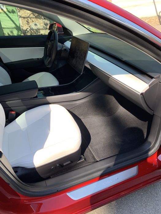 Tesla model 3 Long Range