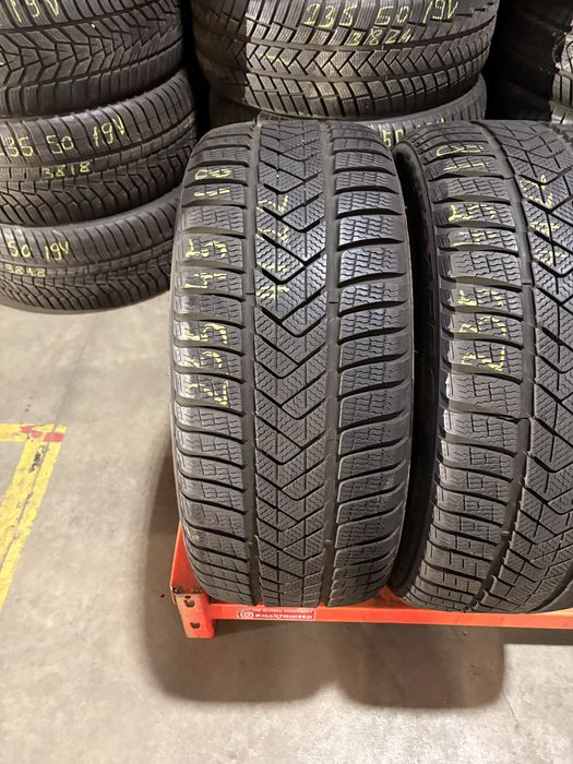 Anvelope iarna 235/45/18 Pirelli Sottozero 3 235 45 18 R 18