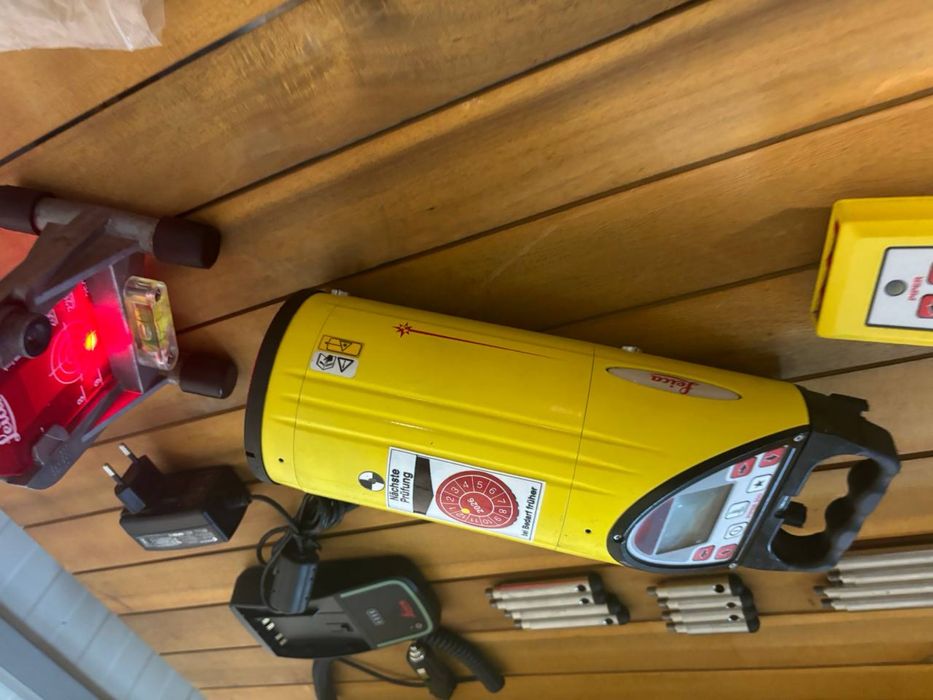 Nivela laser canalizare Leica Piper 200