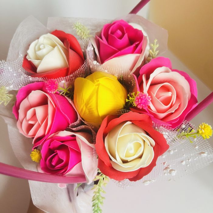 Буквет от сапунени рози за свети Валенти,8 март,Рожден ден,имен ден