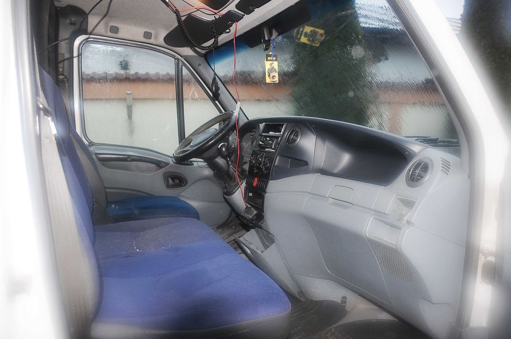 IVECO Daily 35C10 Basculabil/cutie 2007 2.3HPi E4 bena 4.20 m cat. B