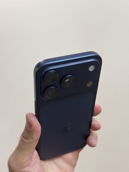 Iphone 17 Pro. 256гб. 100%