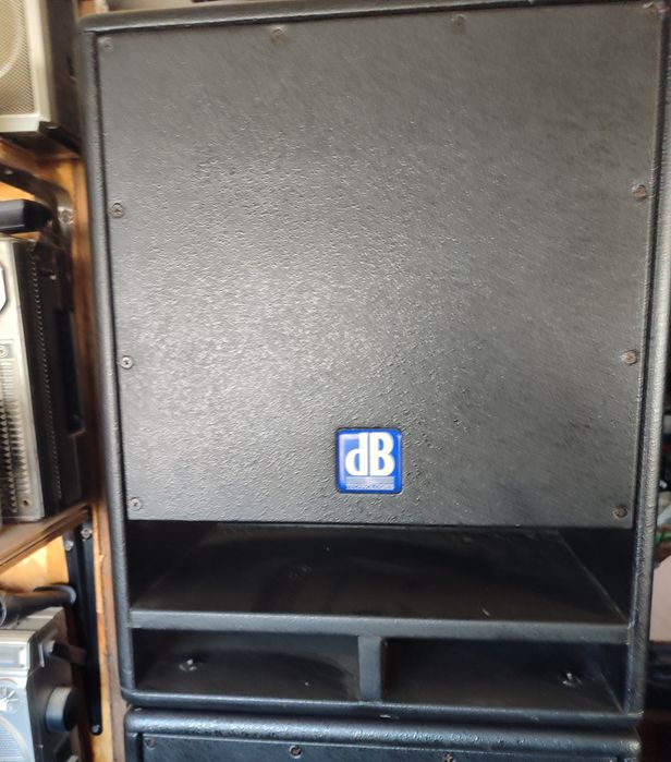 Subwoofer activ Db tecnologies