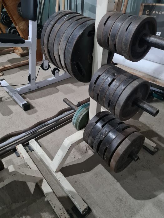 Блины для штанги , гриф , штанга , гантели