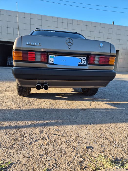 Мерс 190E 2.0 Продаю