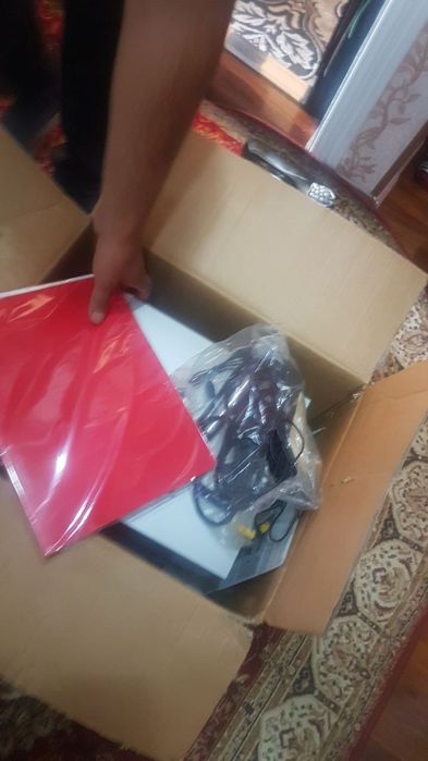 Muzikalniy super sentr LG