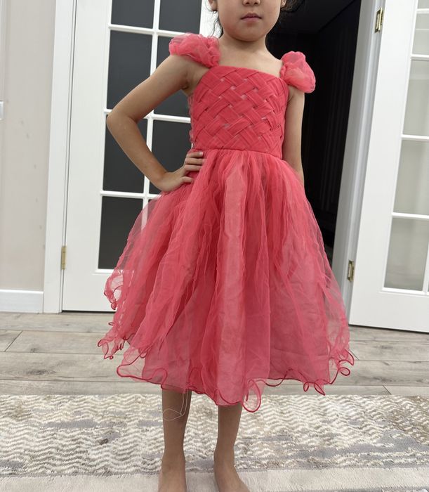 көйлек сатылады. 5,6жасқа