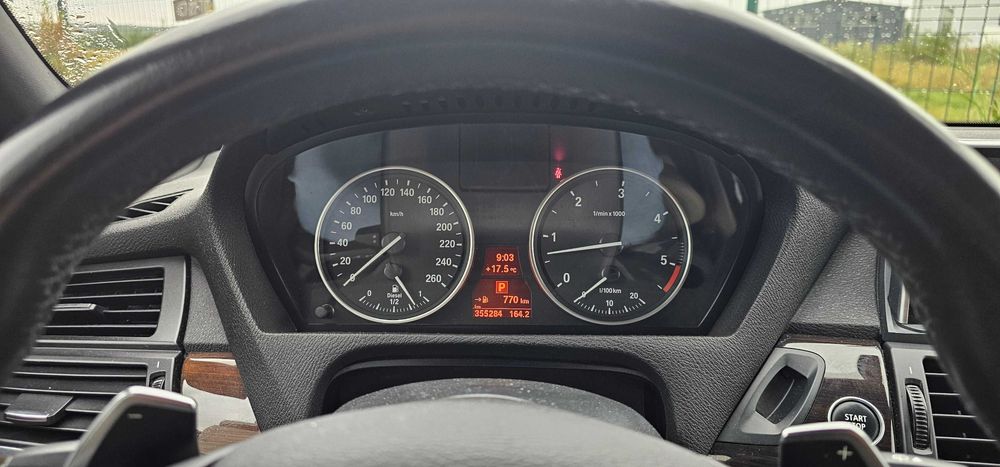 De vanzare BMW X5 4d