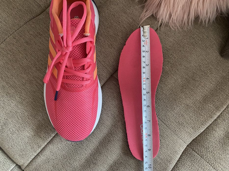 Маратонки Адидас