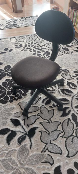 Vând scaun birou