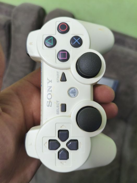 Playstation 3 slim sotiladi yangi xolat